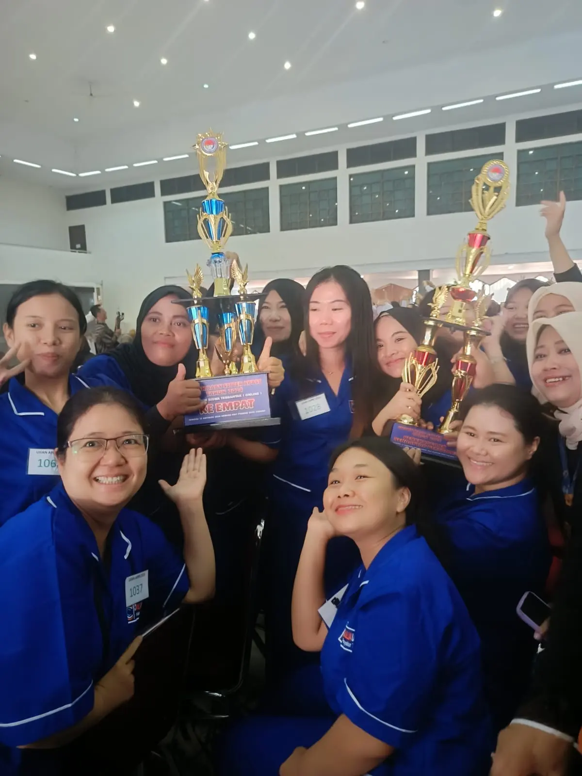 Peserta CV Mulia Utama Mandiri dalam kegiatan penghargaan